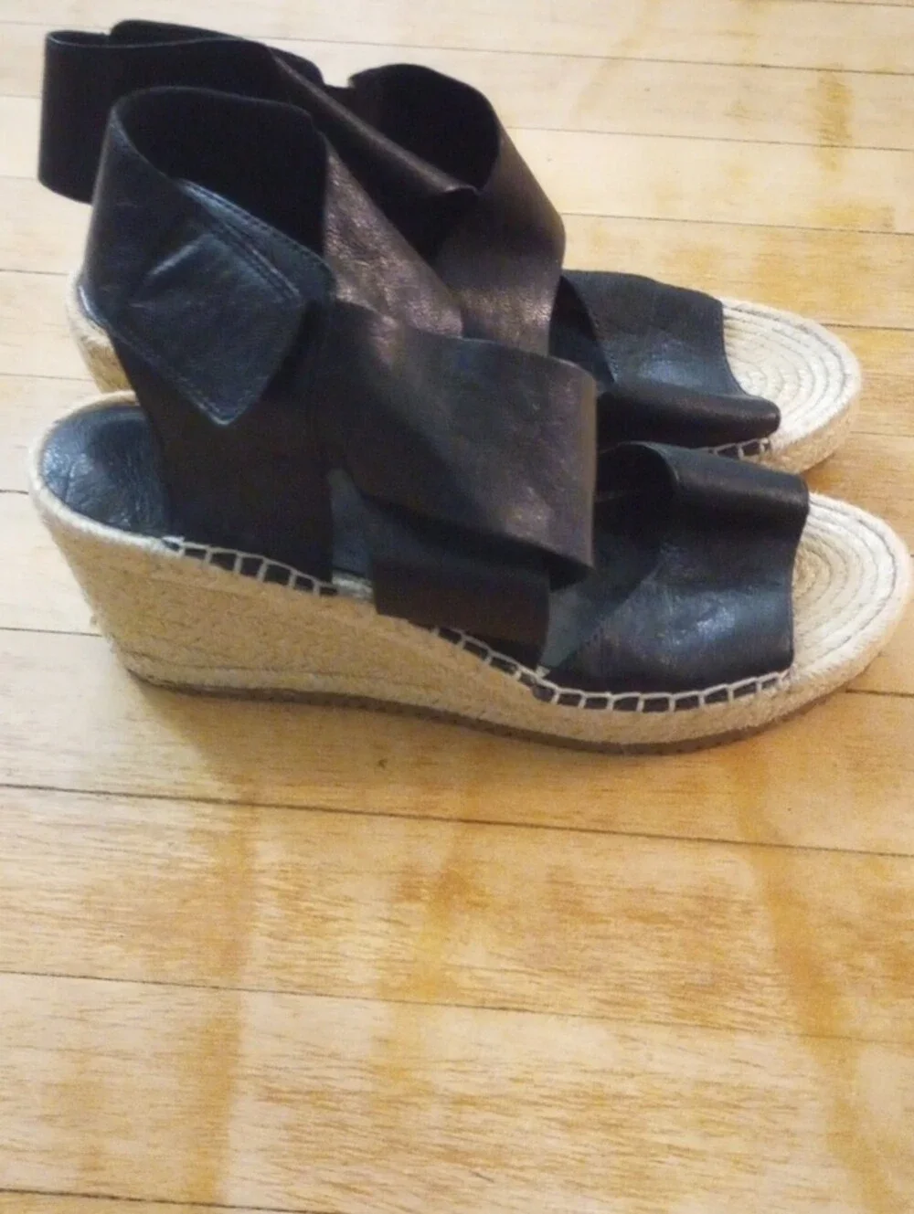 Eileen Fisher Willow Tumbled Black Leather Espadrille Wedge Sandals Size 8